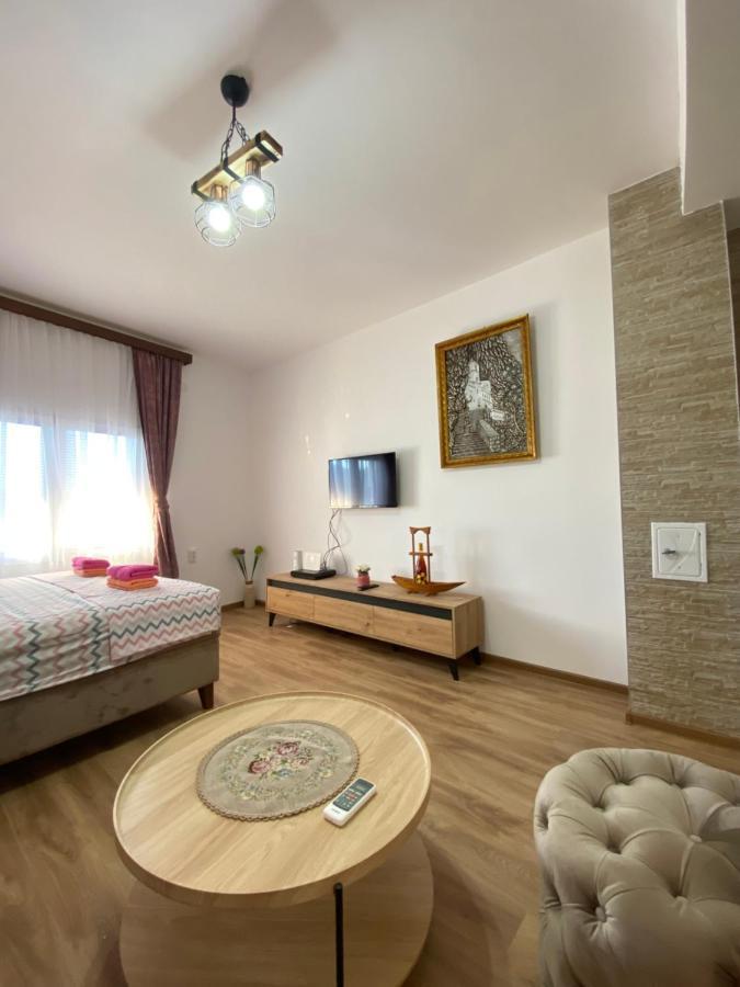 Skadar Lake Apartment -Anja Vranjina المظهر الخارجي الصورة